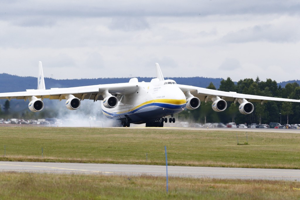 Antonov AN-225