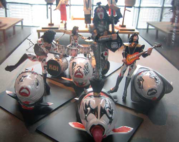 Kiss-Merchandise