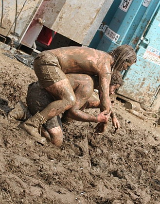 Schlamm-Catchen Summer Breeze 09