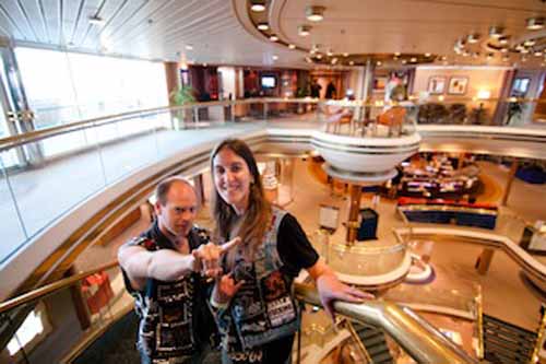 70.000 Tons of Metal