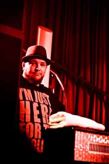 70.000 Tons of Metal