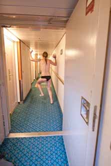 70.000 Tons of Metal