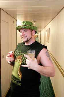 70.000 Tons of Metal