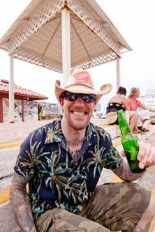 70.000 Tons of Metal