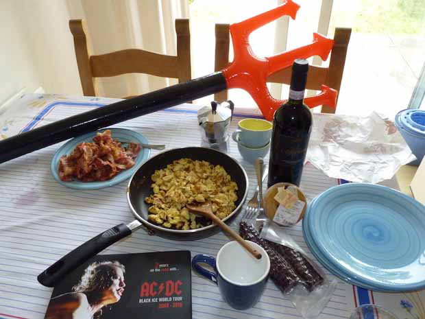 Mit und bei AC DC in London, 2011