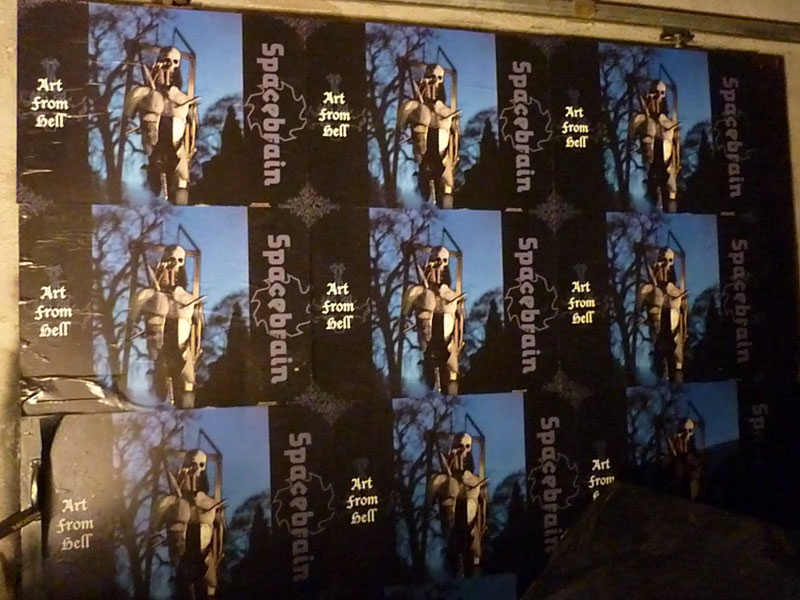 Black Metal Sightseeing: Kunst im Space Bunker