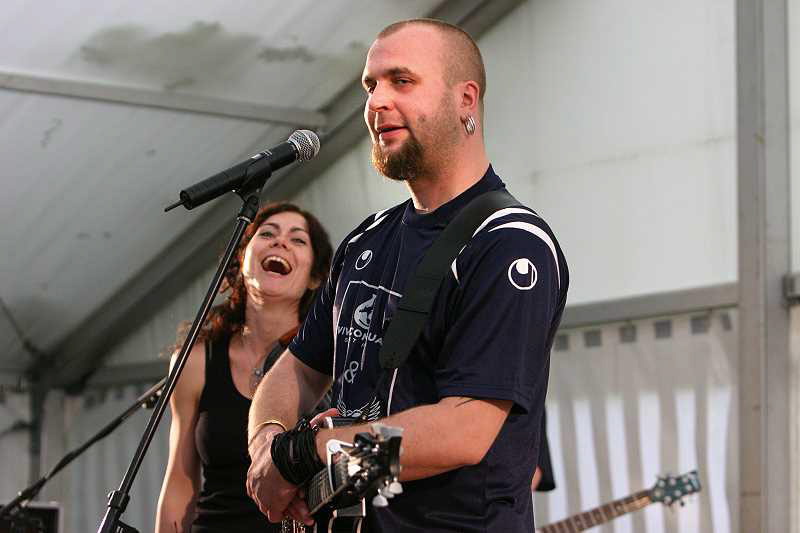 Schandmaul beim Benefiz-Fußballspiel, 02.06.2011