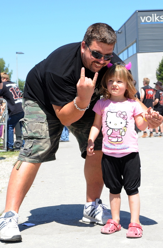 Bang Your Head 2011, Fans und Festival-Area