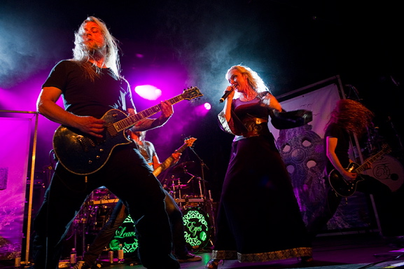 Leaves Eyes live, 13.05.2011 Hamburg, Grosse Freiheit 36