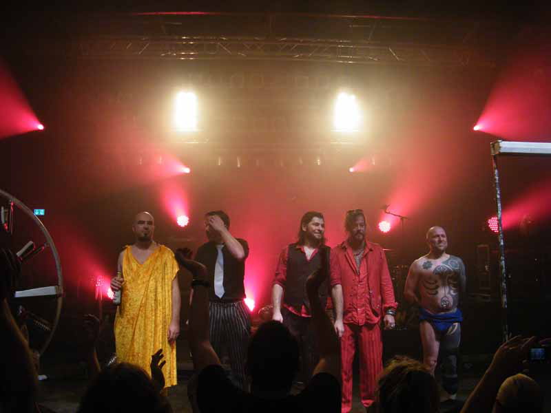 Knorkator live, 25.11.2011 Cottbus, Gladhouse