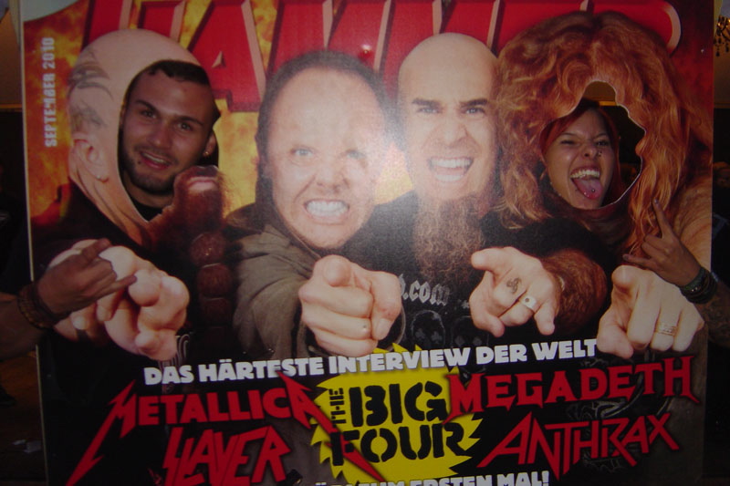 METAL HAMMER Big Four Aufsteller beim Wacken 2011