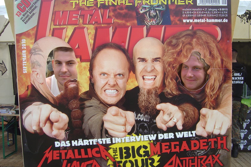 METAL HAMMER Big Four Aufsteller beim Wacken 2011