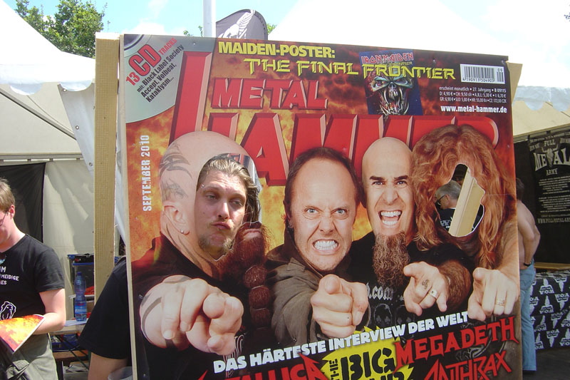 METAL HAMMER Big Four Aufsteller beim Wacken 2011