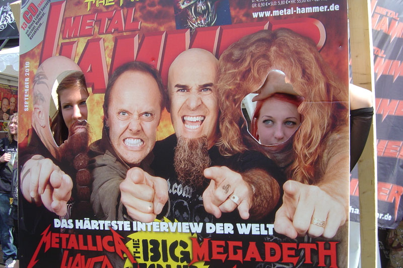 METAL HAMMER Big Four Aufsteller beim Wacken 2011
