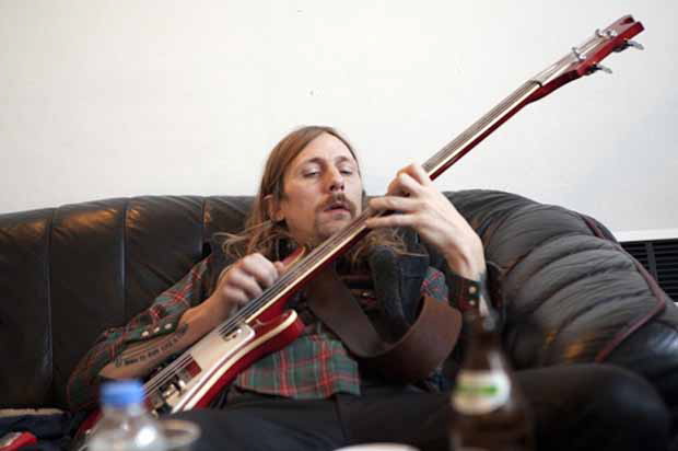 Graveyard, auf Tour mit Motörhead