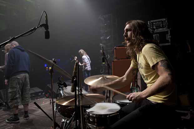 Graveyard, auf Tour mit Motörhead