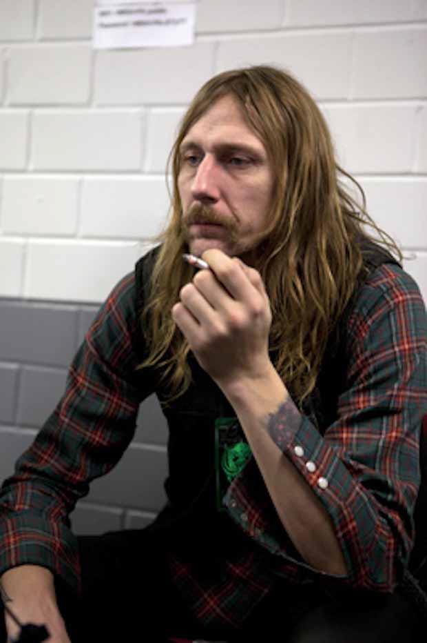 Graveyard, auf Tour mit Motörhead