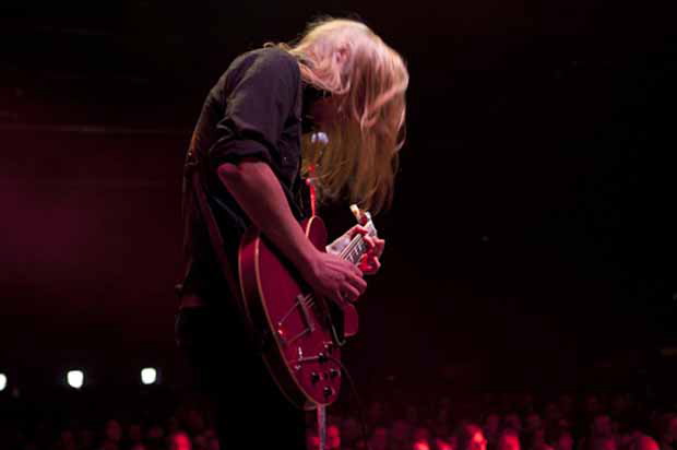 Graveyard, auf Tour mit Motörhead