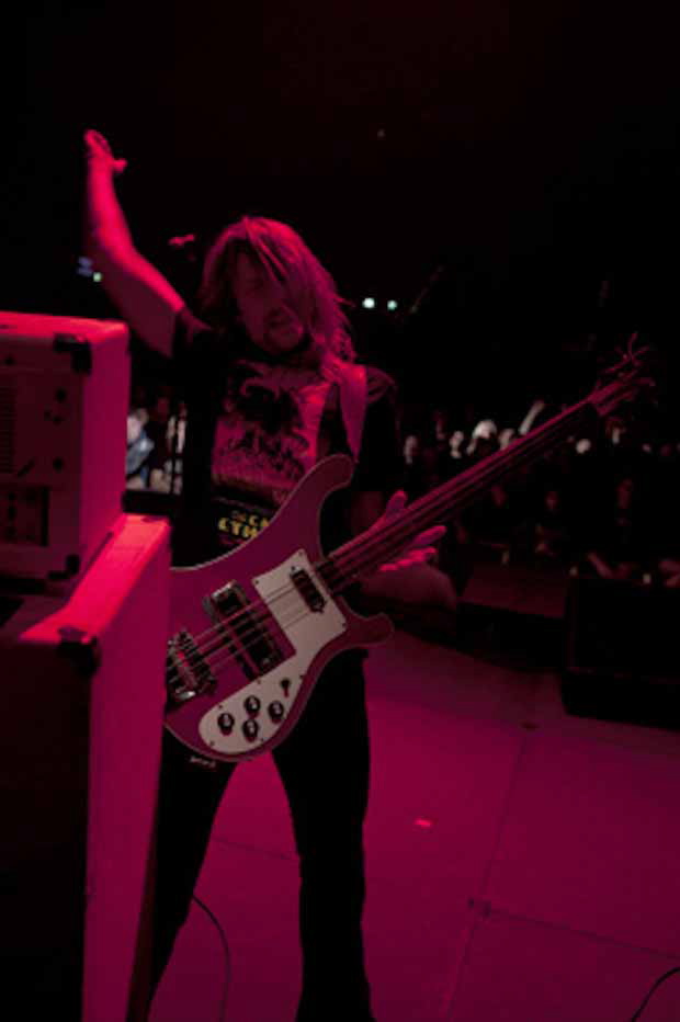 Graveyard, auf Tour mit Motörhead