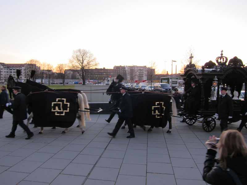 Rammstein errichten sich ihr Mausoleum, Berlin, 25.11.2011