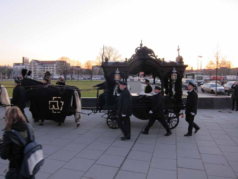 Rammstein errichten sich ihr Mausoleum, Berlin, 25.11.2011