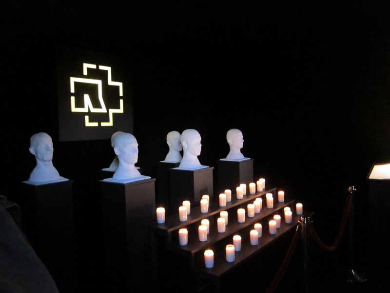 Rammstein errichten sich ihr Mausoleum, Berlin, 25.11.2011
