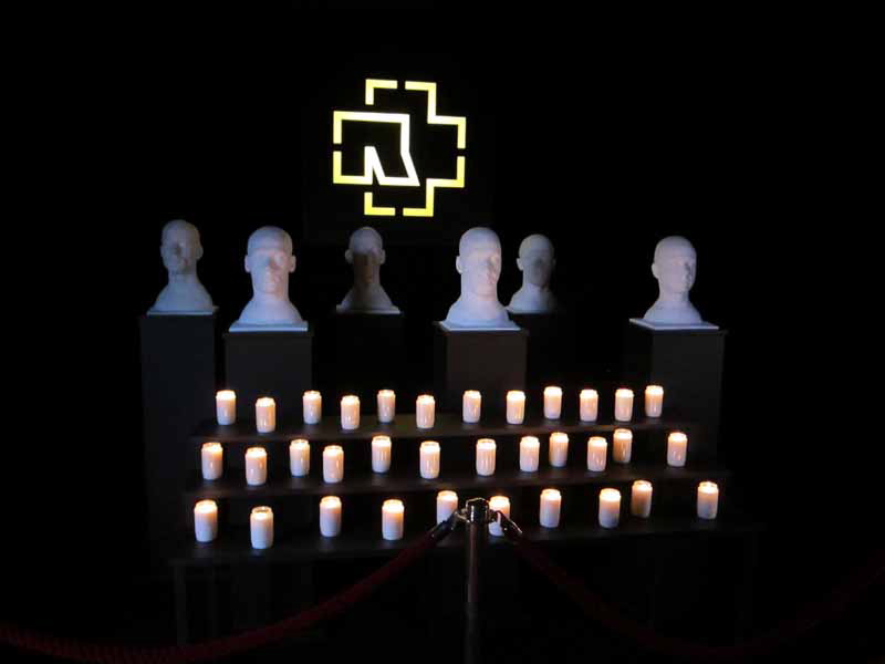 Rammstein errichten sich ihr Mausoleum, Berlin, 25.11.2011
