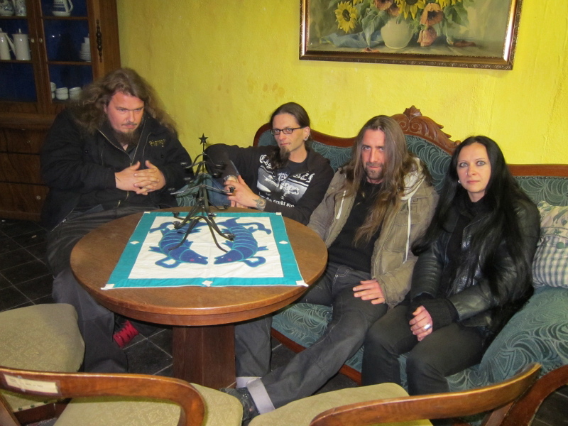 Mit Eisregen im Studio, 2011