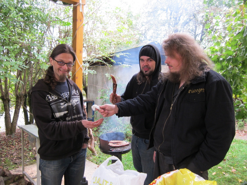 Mit Eisregen im Studio, 2011