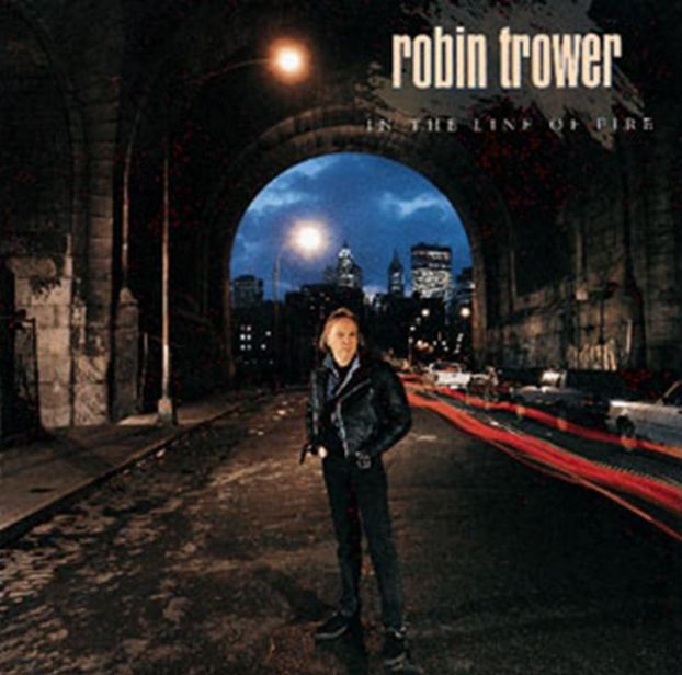 Robin Trower, In The Line Of Fire, Cover
