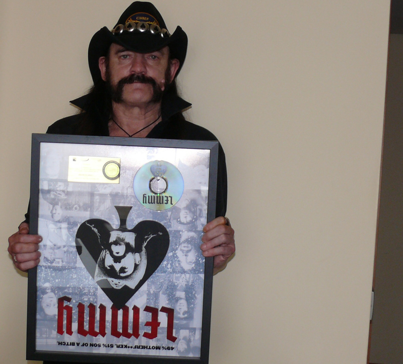 Lemmy erhält Gold für die Motörhead-Doku