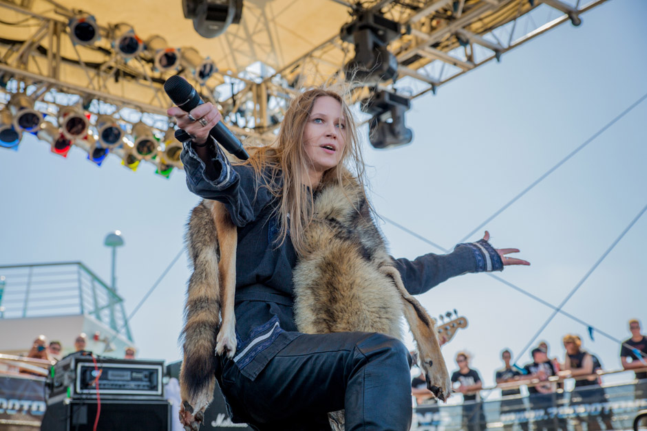 Arkona, 70000 Tons Of Metal 2013