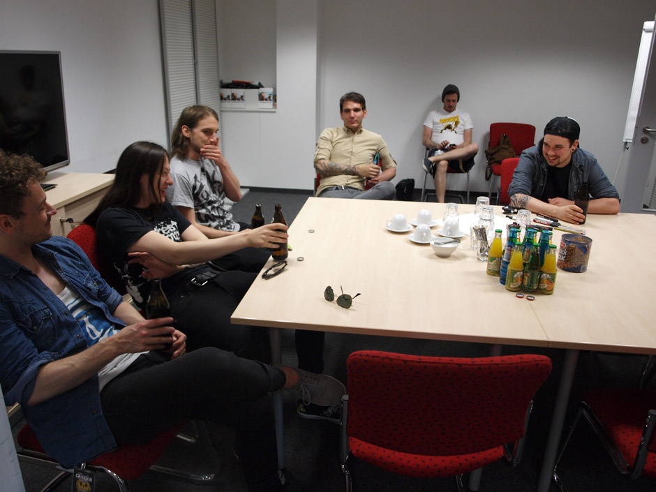 Callejon Backstage auf der Tour im Juni 2012