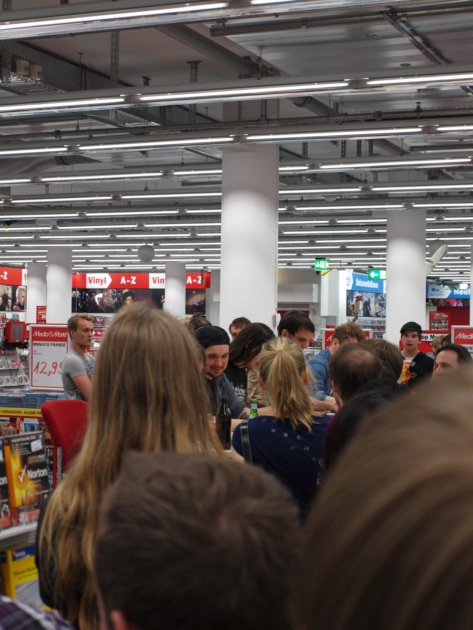Callejon Backstage auf der Tour im Juni 2012