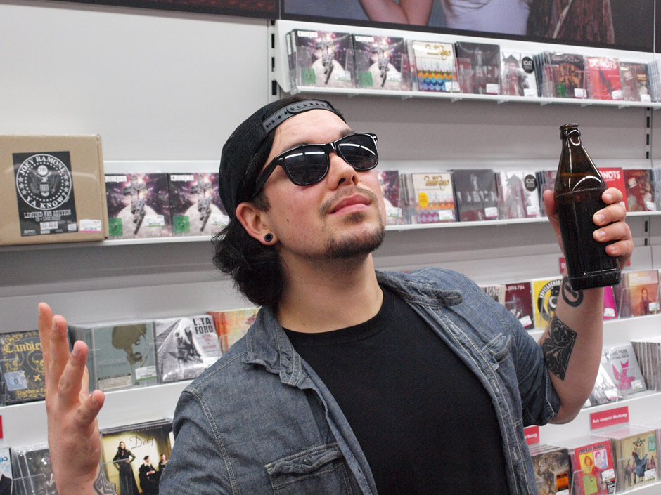 Callejon Backstage auf der Tour im Juni 2012