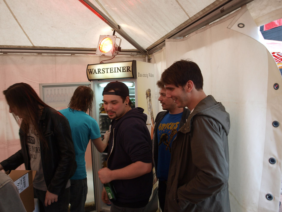 Callejon Backstage auf der Tour im Juni 2012