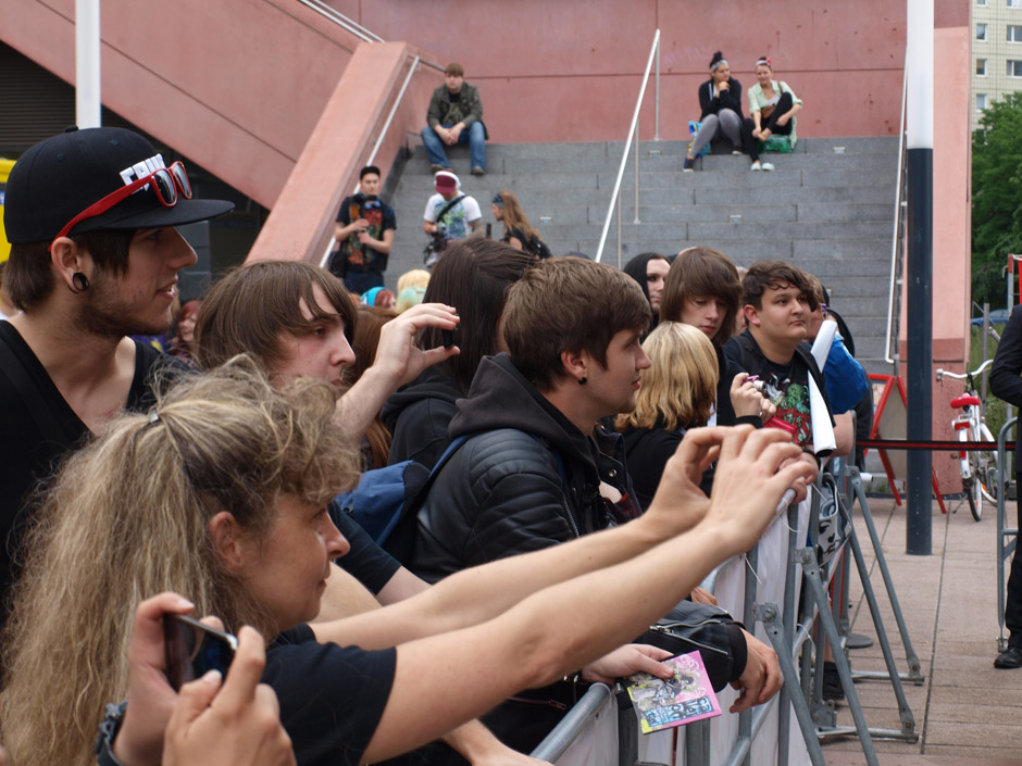 Callejon Backstage auf der Tour im Juni 2012