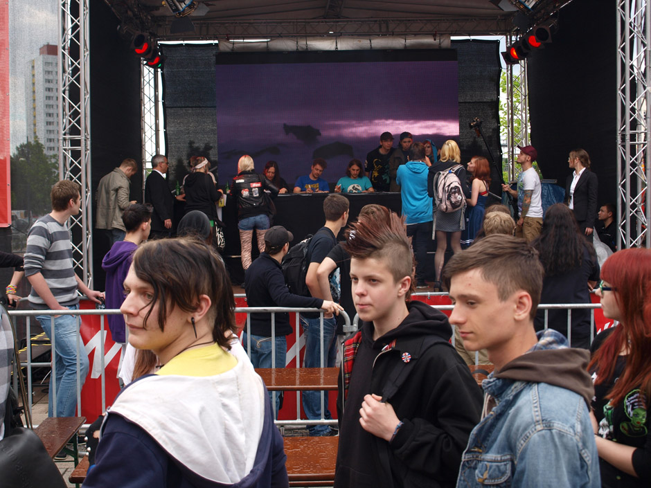 Callejon Backstage auf der Tour im Juni 2012