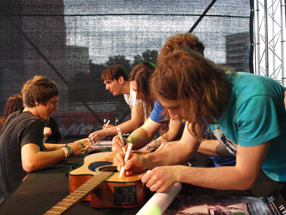 Callejon Backstage auf der Tour im Juni 2012