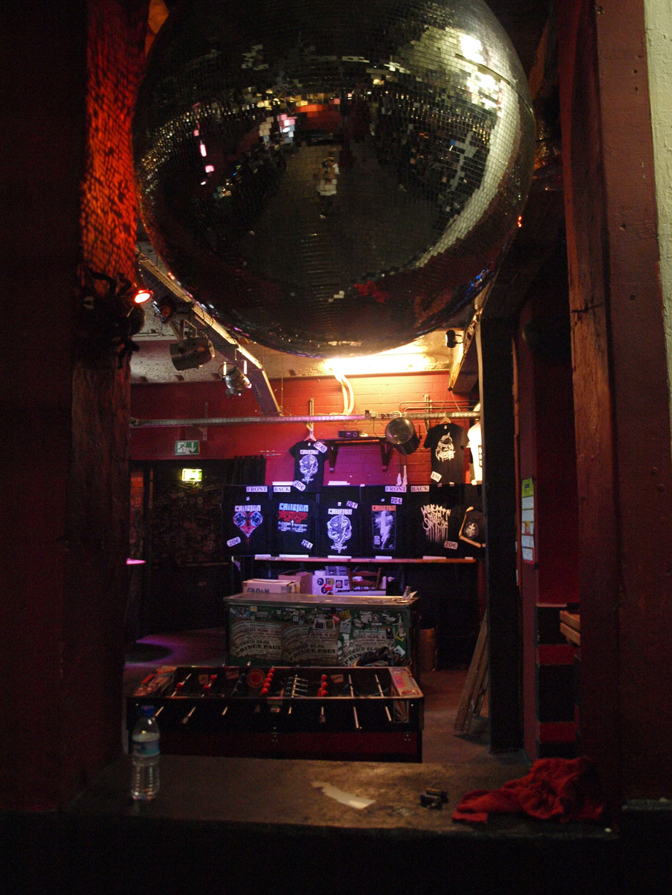 Callejon Backstage auf der Tour im Juni 2012