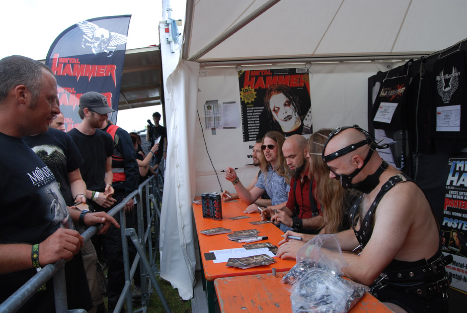 Summer Breeze 2012: Spaß und Autogrammstunden am MH-Stand