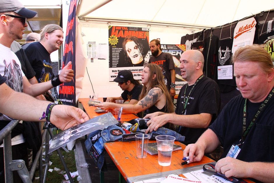 Summer Breeze 2012: Spaß und Autogrammstunden am MH-Stand