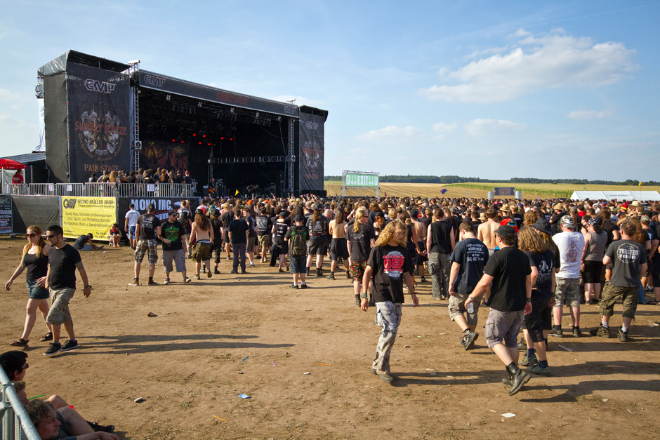 Fans auf dem Summer Breeze 2012