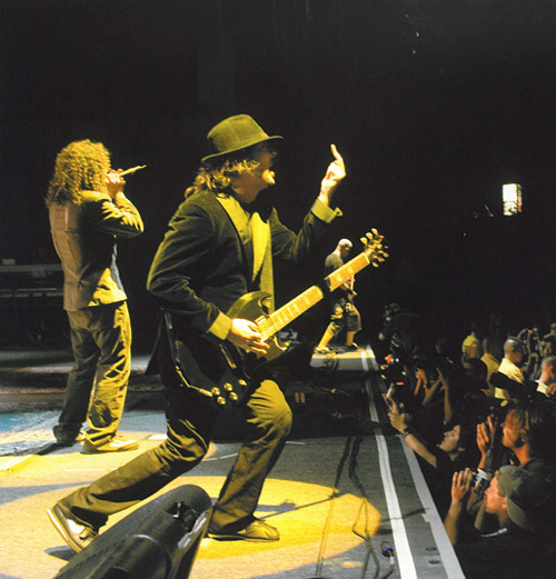 System Of A DownDrummer steigt bei Scars On Broadway aus