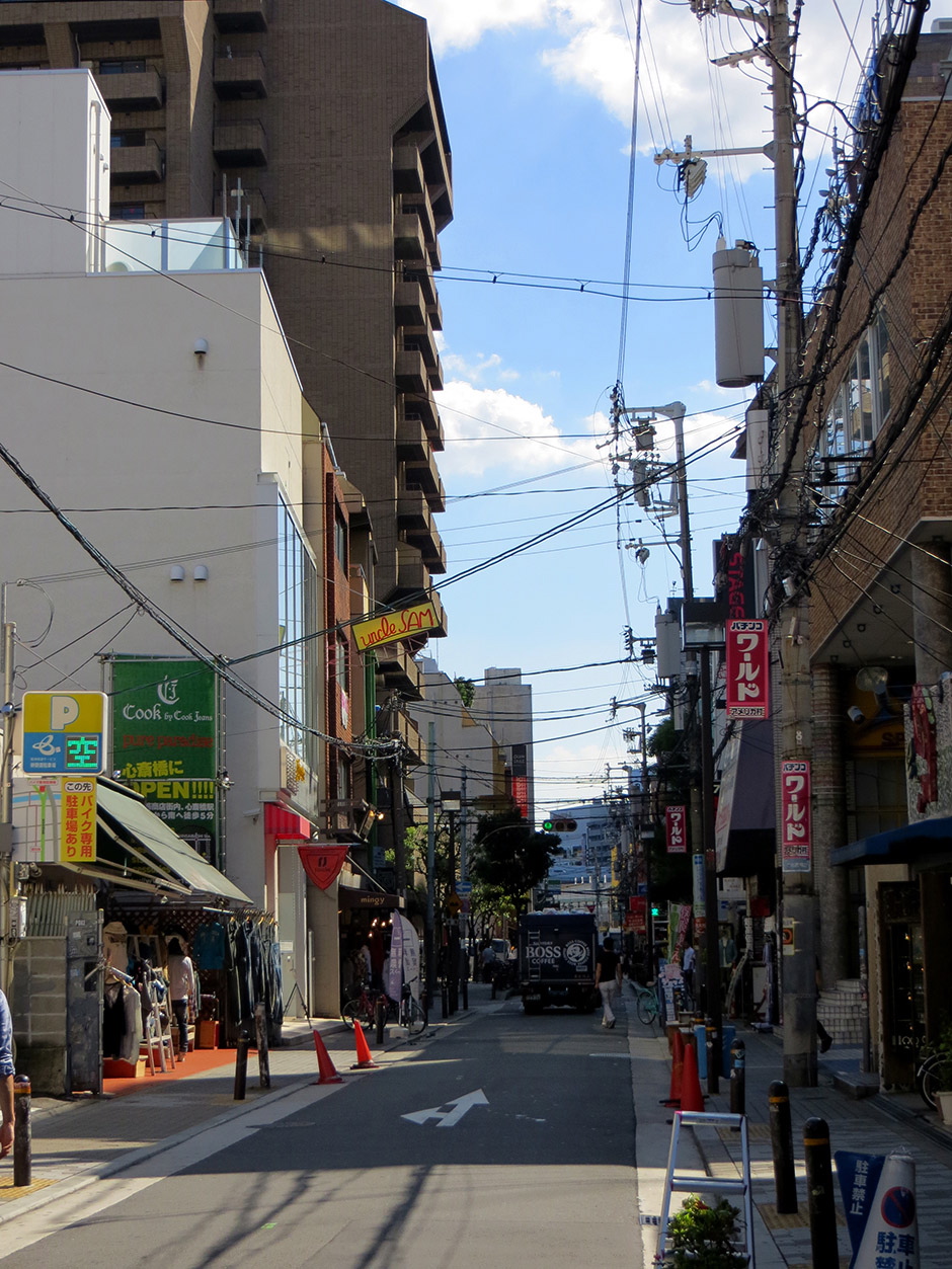 Eskimo Callboy in Asien