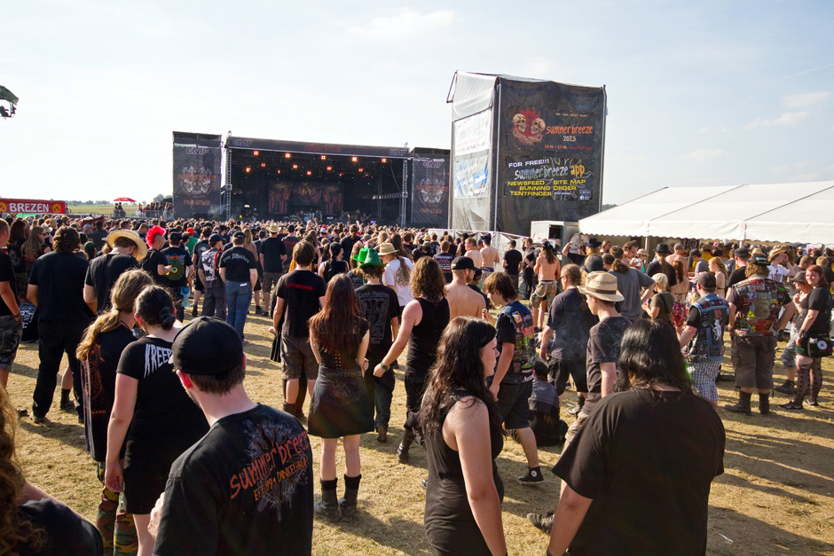 Fans auf dem Summer Breeze 2012