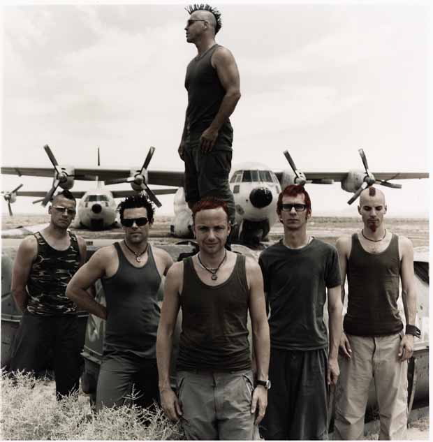 Rammstein, Pressebild 2011, entstanden 2001