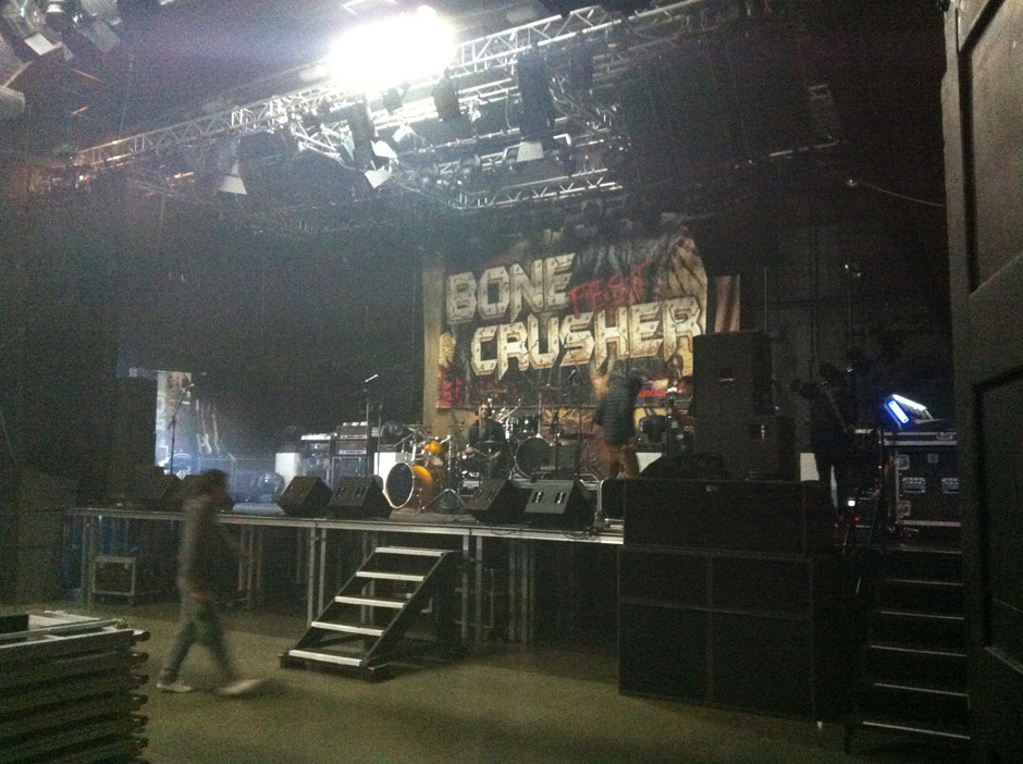 Bonecrisher Tour 2013 Backstage Tourtagebuch