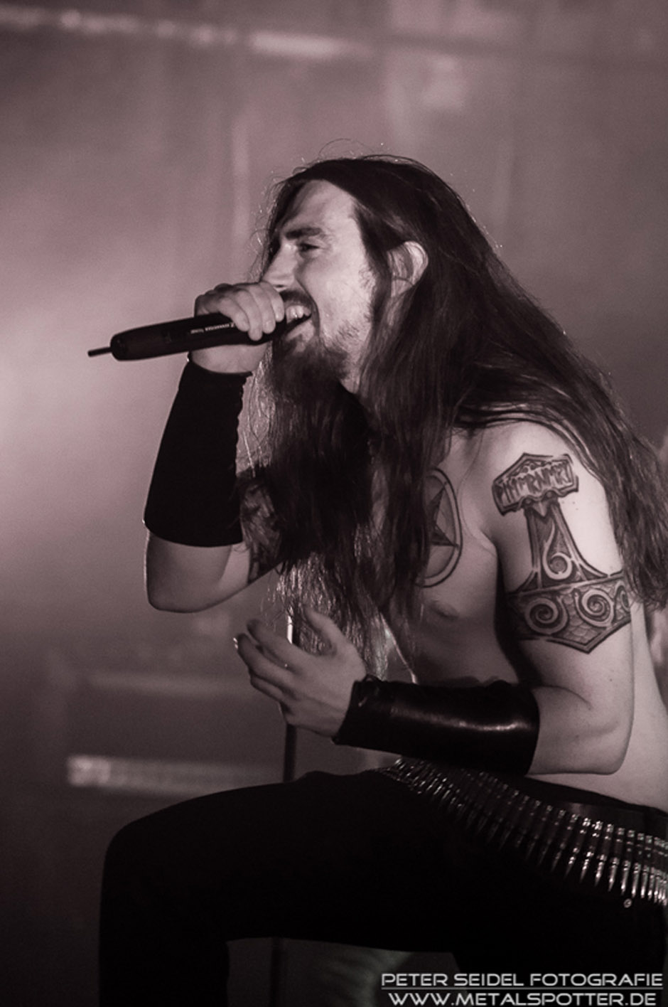 Waldgefluester live, 31.03.2013, München