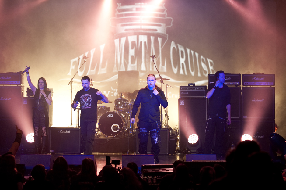 Van Canto live, Full Metal Cruise 2013